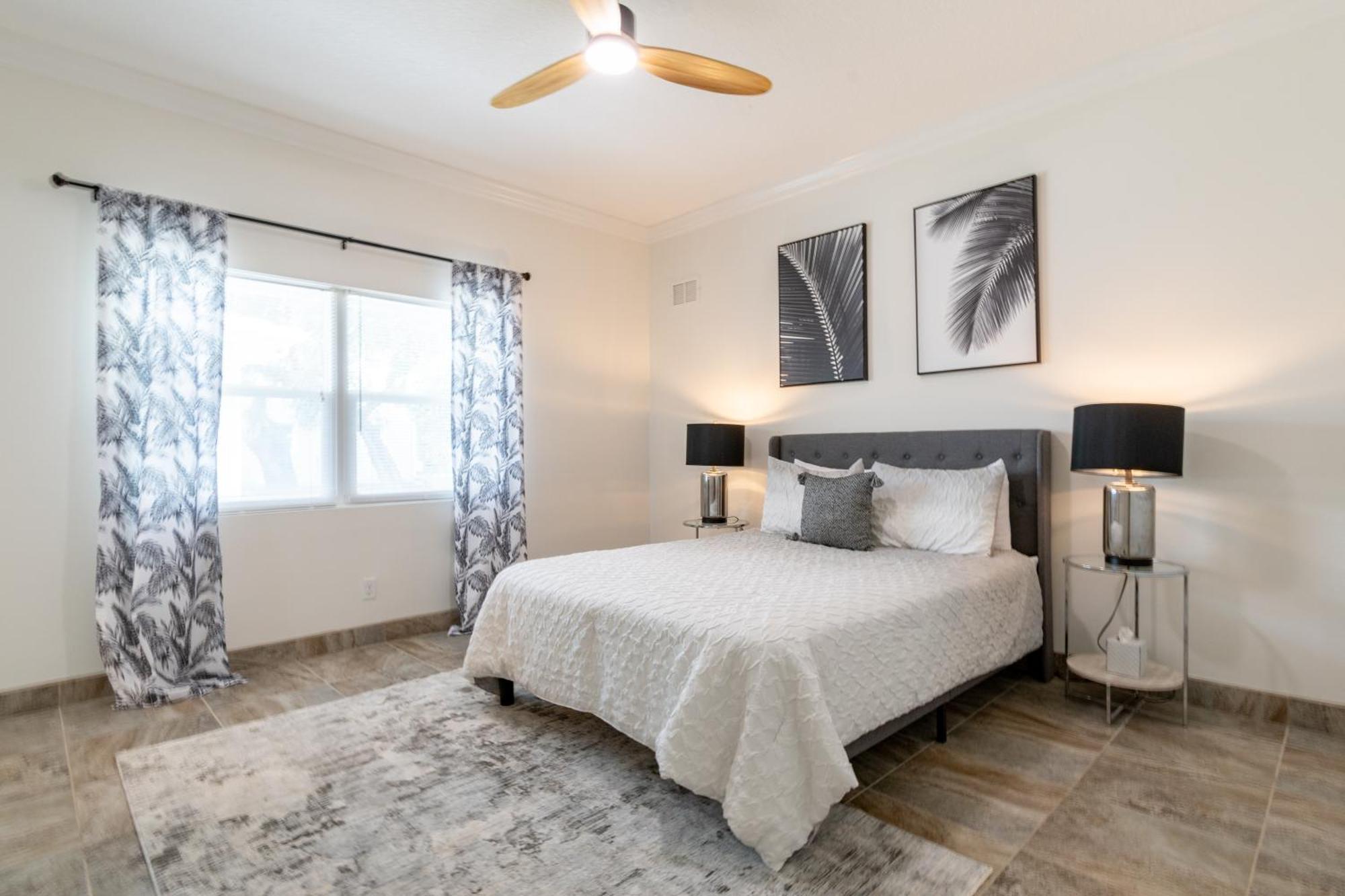 Sole Suite #1-2 Min To Beach-Patio & Courtyard Cocoa Beach Esterno foto